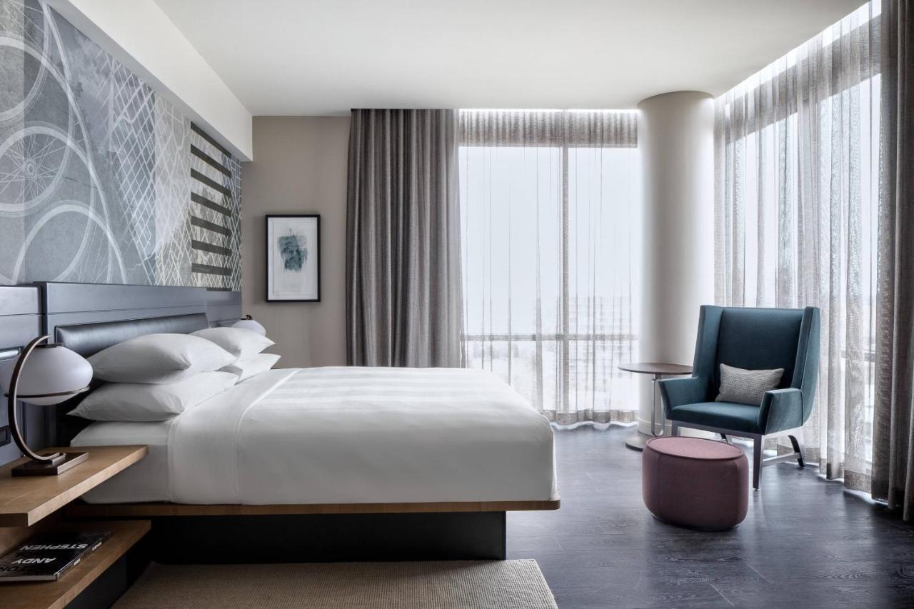 Marriott Dallas Uptown Bagian luar foto