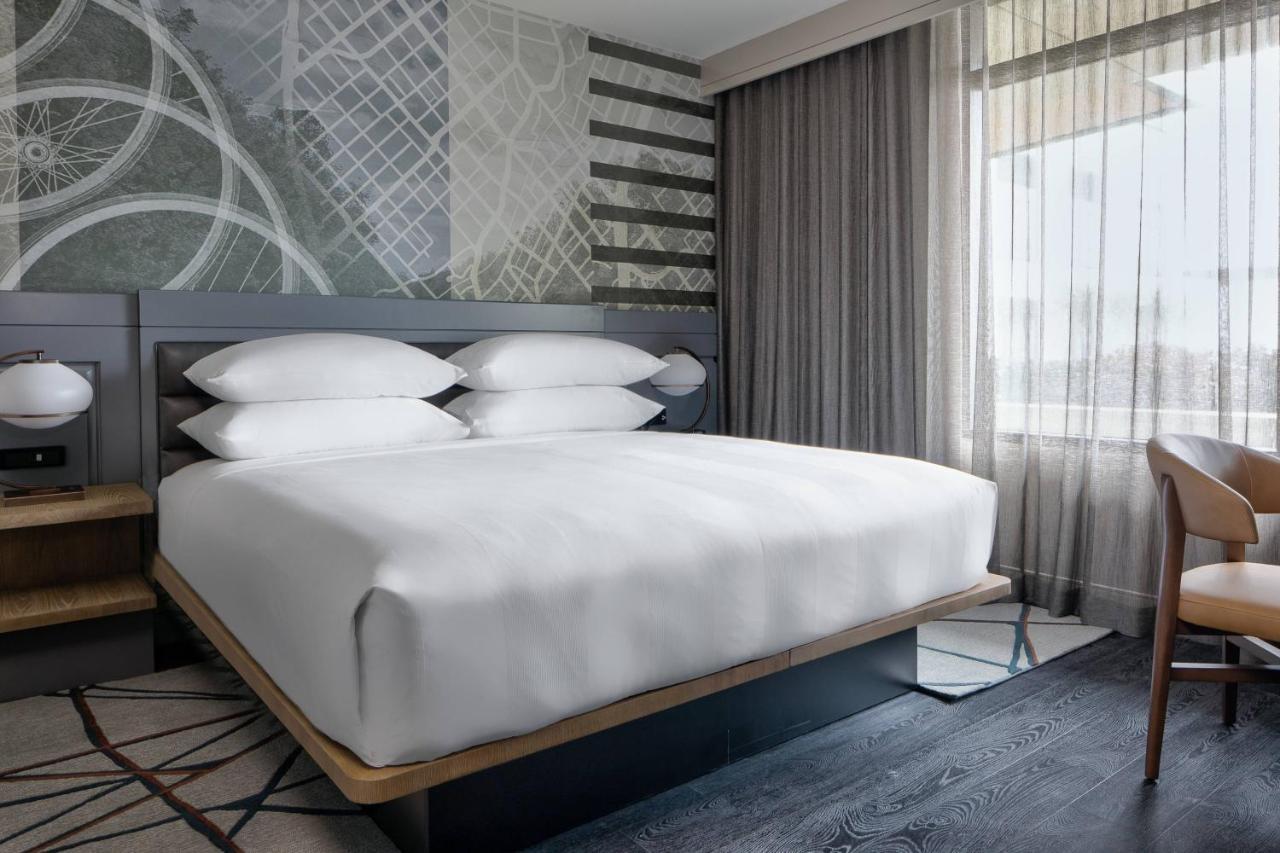 Marriott Dallas Uptown Bagian luar foto