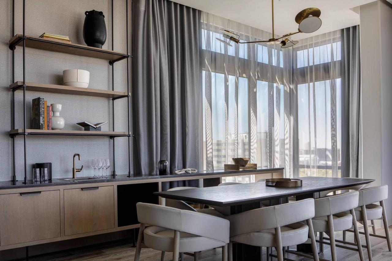 Marriott Dallas Uptown Bagian luar foto
