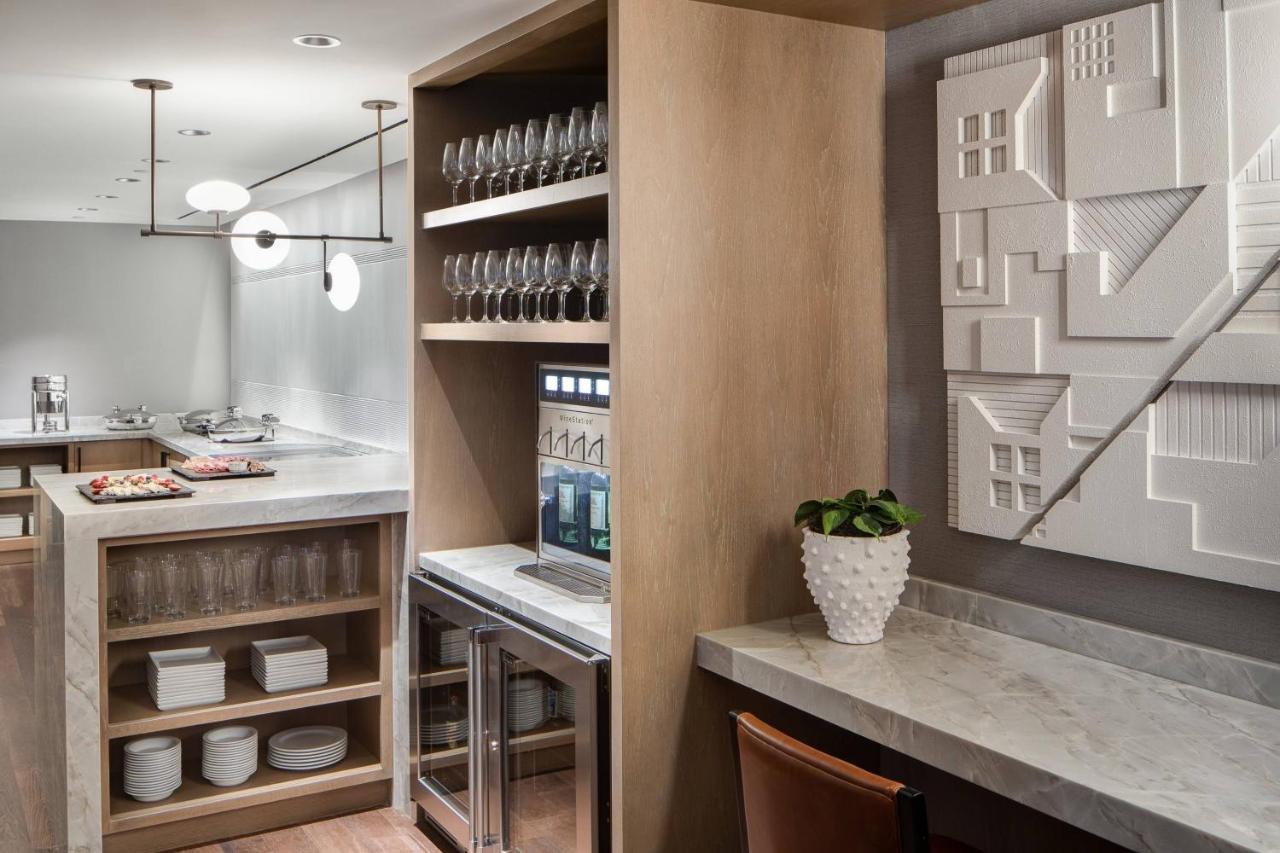 Marriott Dallas Uptown Bagian luar foto