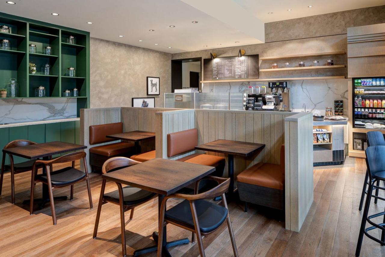 Marriott Dallas Uptown Bagian luar foto