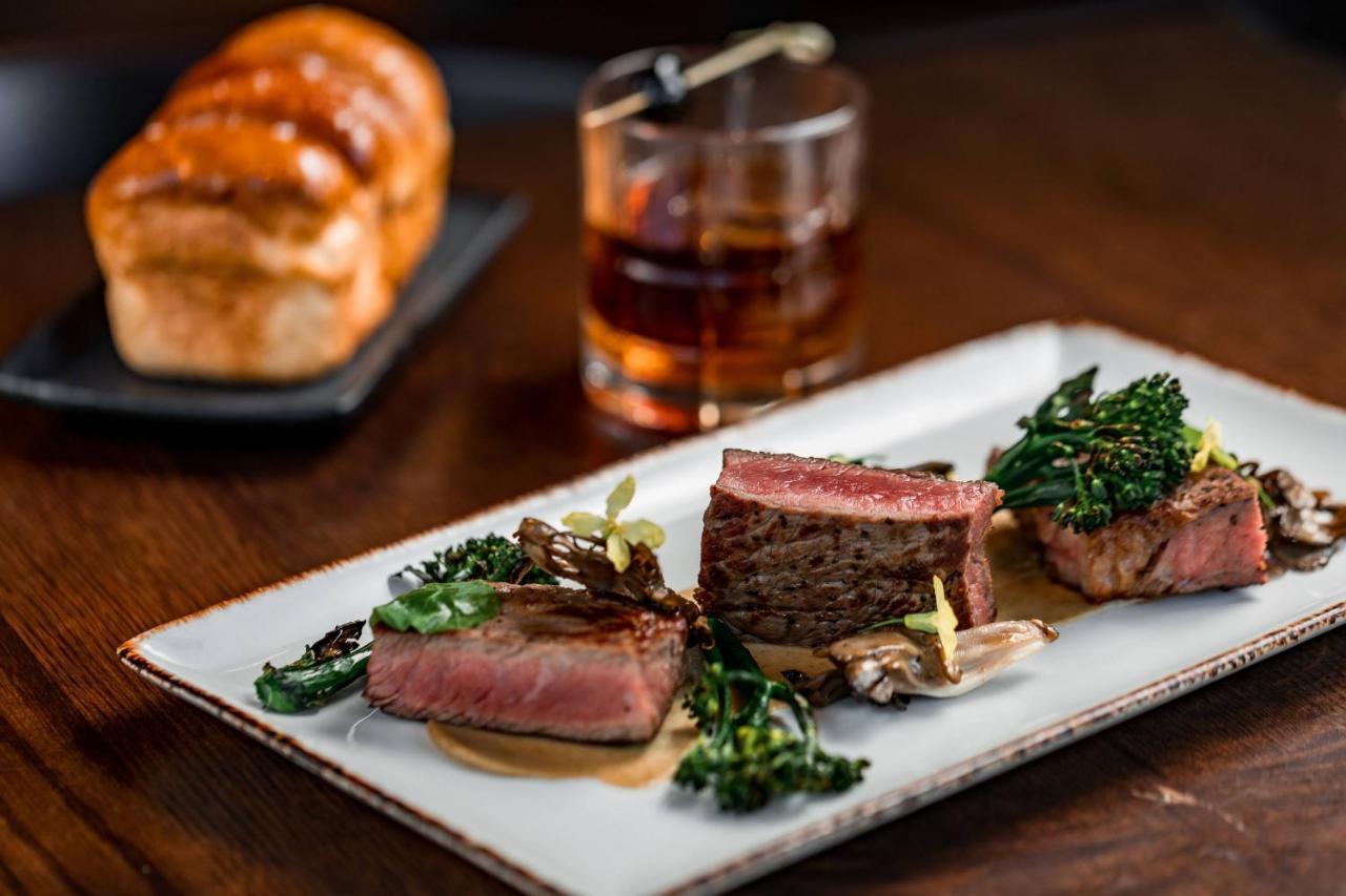 Marriott Dallas Uptown Bagian luar foto