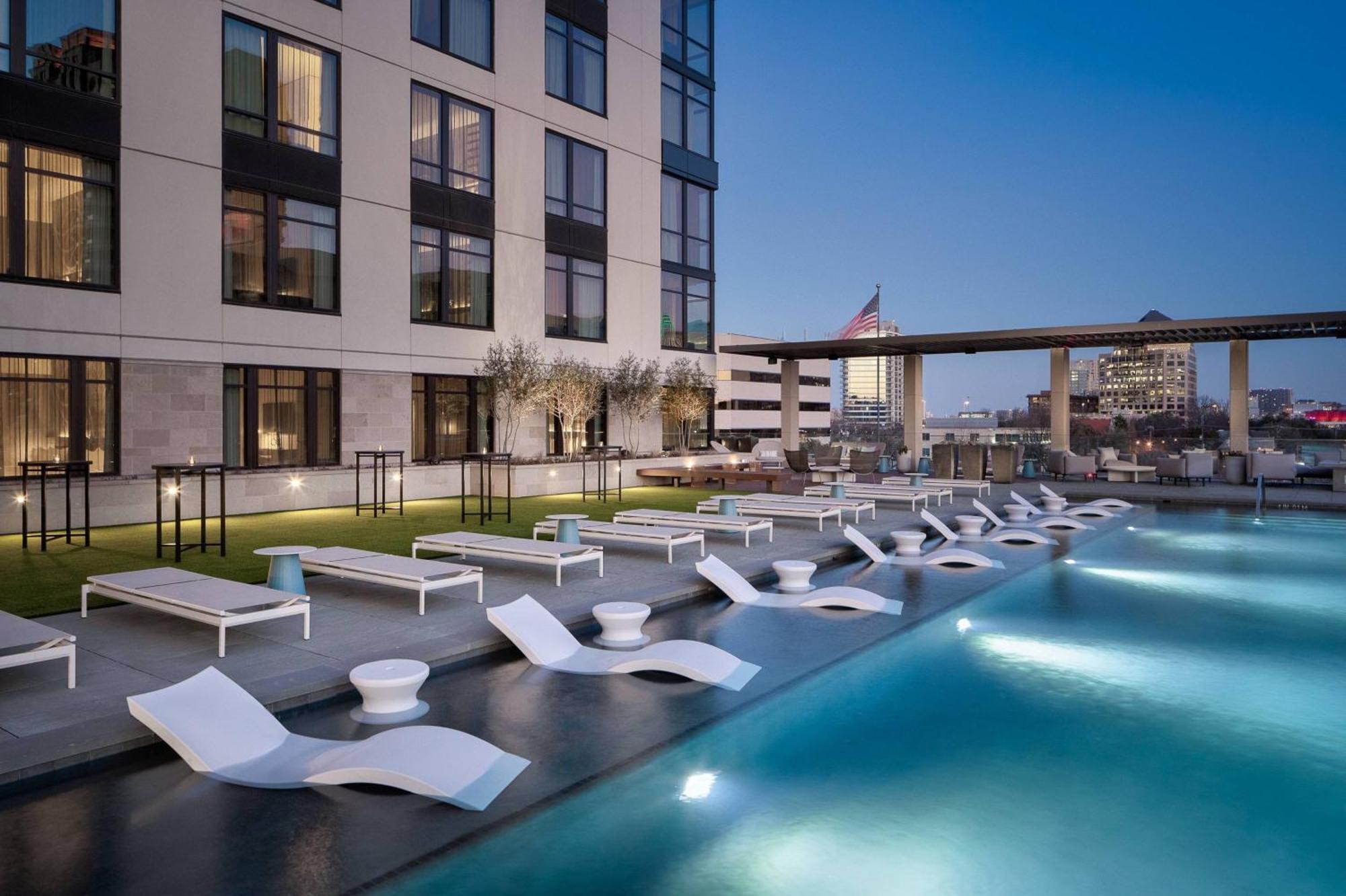 Marriott Dallas Uptown Bagian luar foto