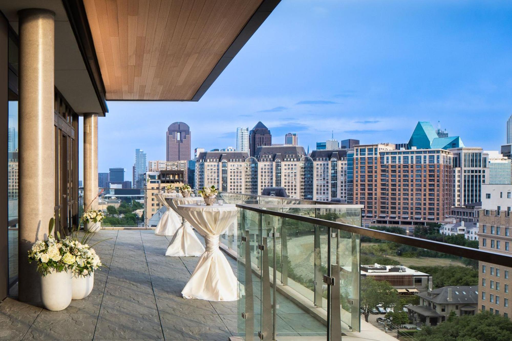 Marriott Dallas Uptown Bagian luar foto