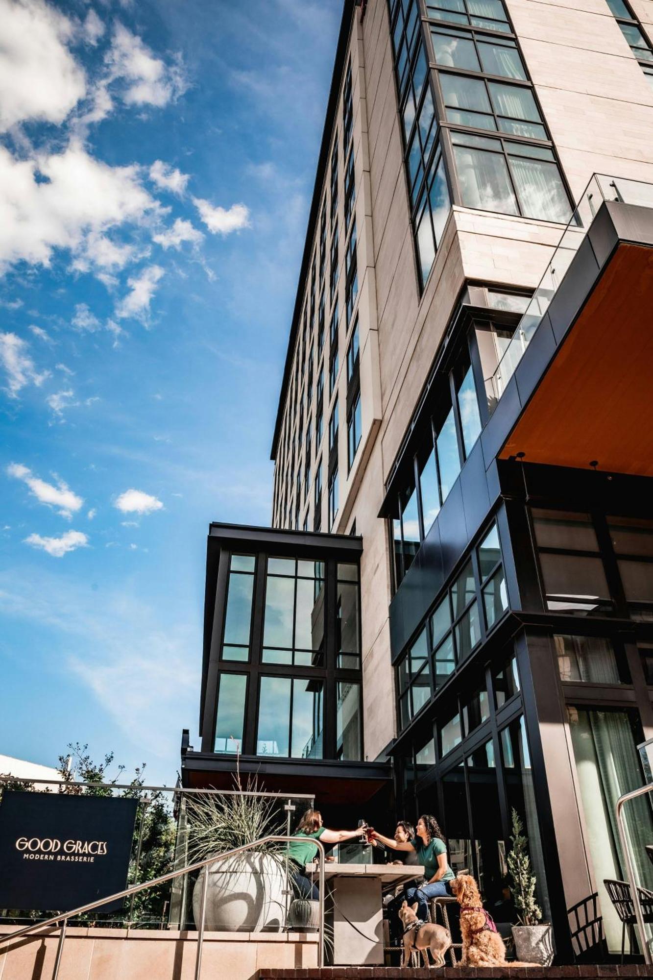 Marriott Dallas Uptown Bagian luar foto