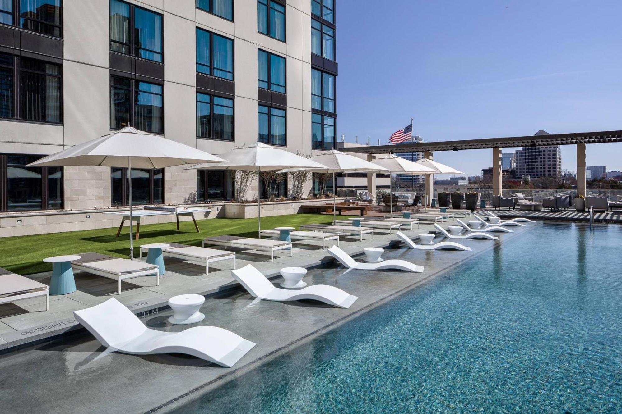 Marriott Dallas Uptown Bagian luar foto